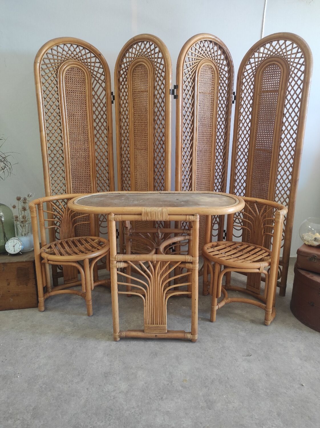 Salon rotin vintage et paravent