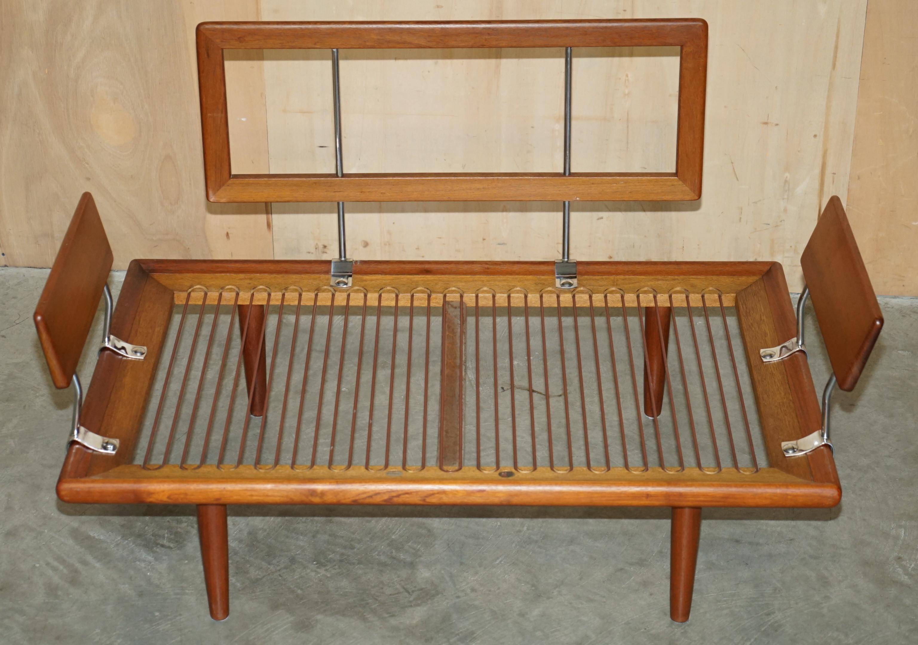 Mid Century Modern canapé by Peter Hvidt and Orla Mølgaard Nielsen for France & Son