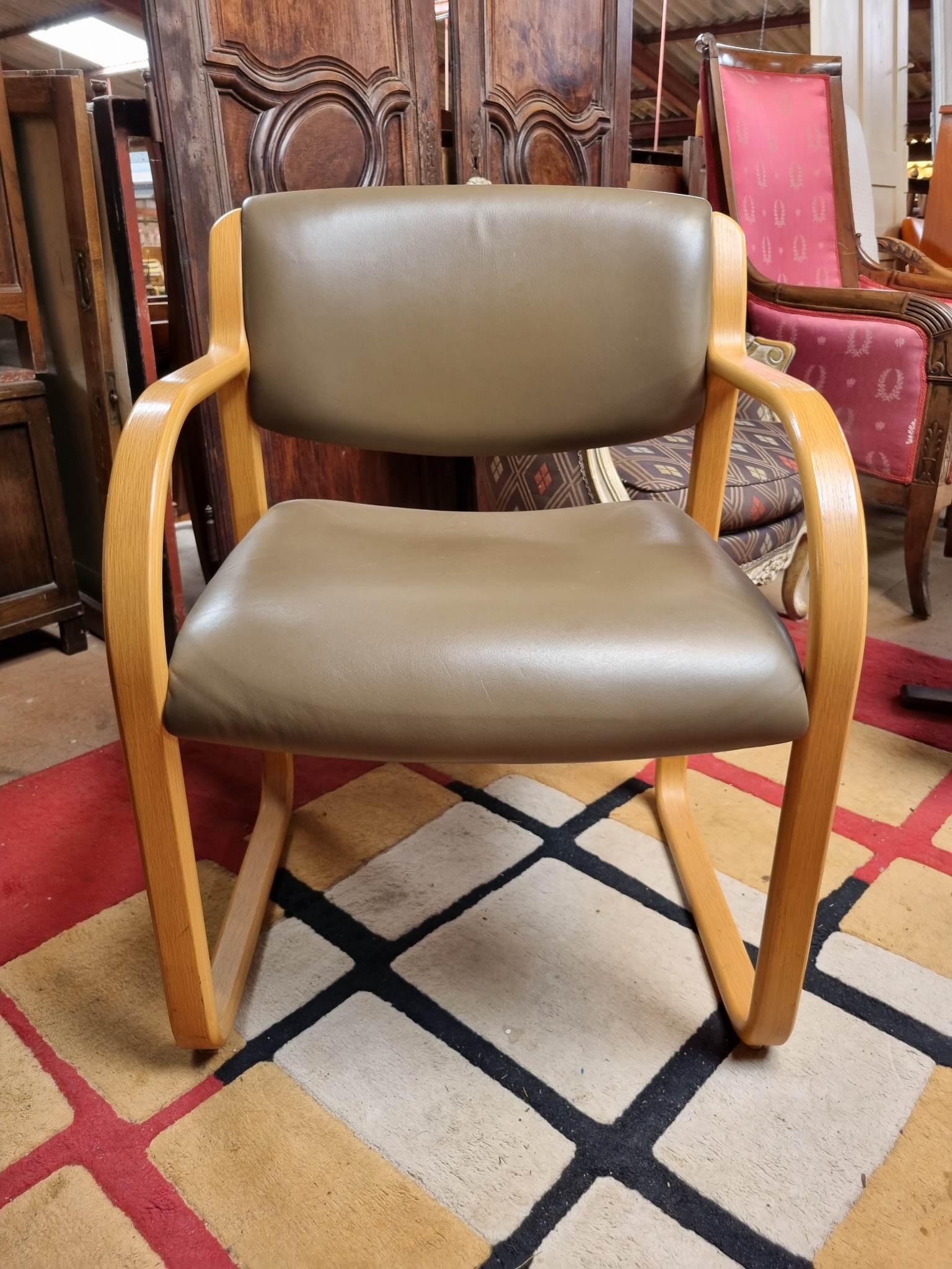 Scandinavian armchair in beech and leather
