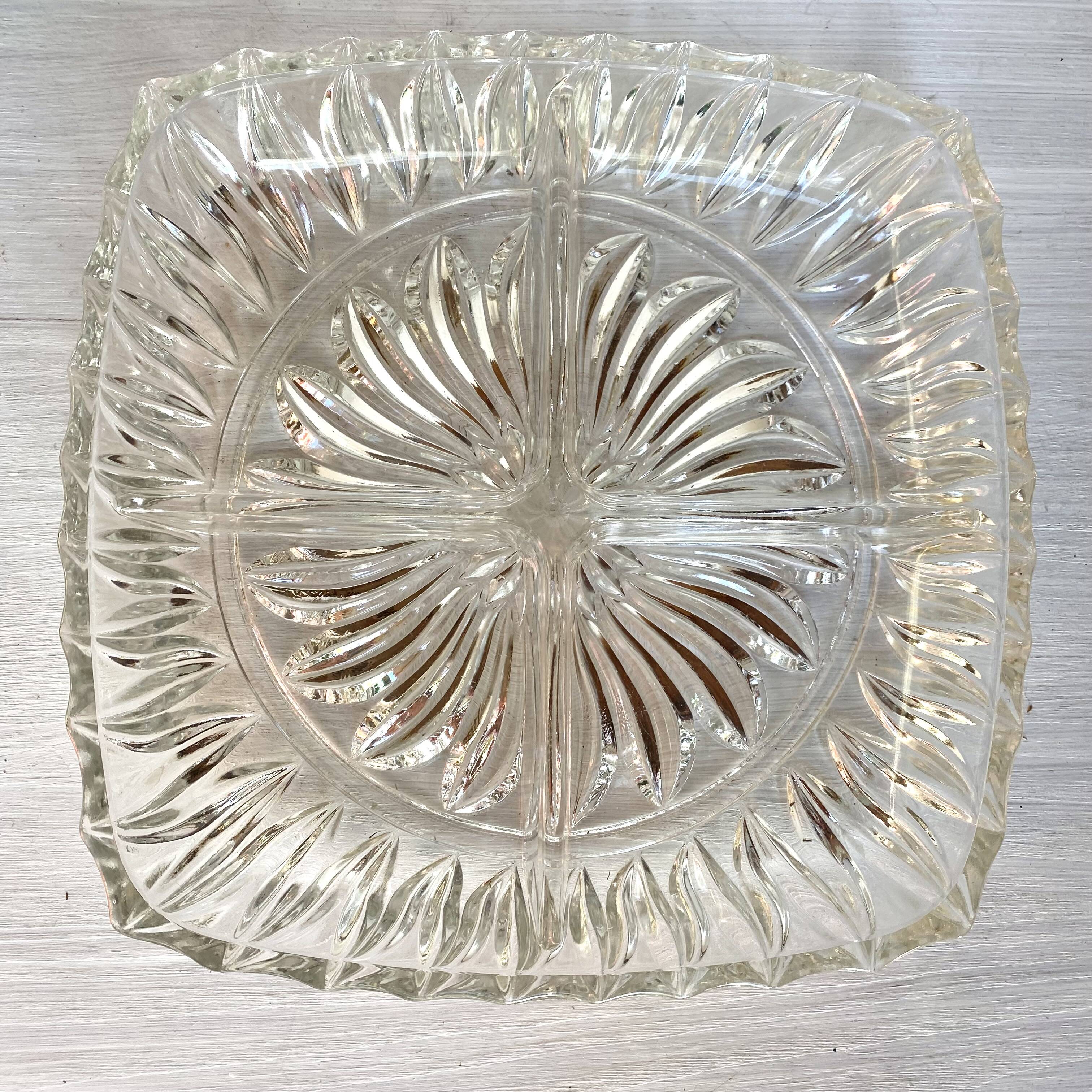 Glass dish with compartments