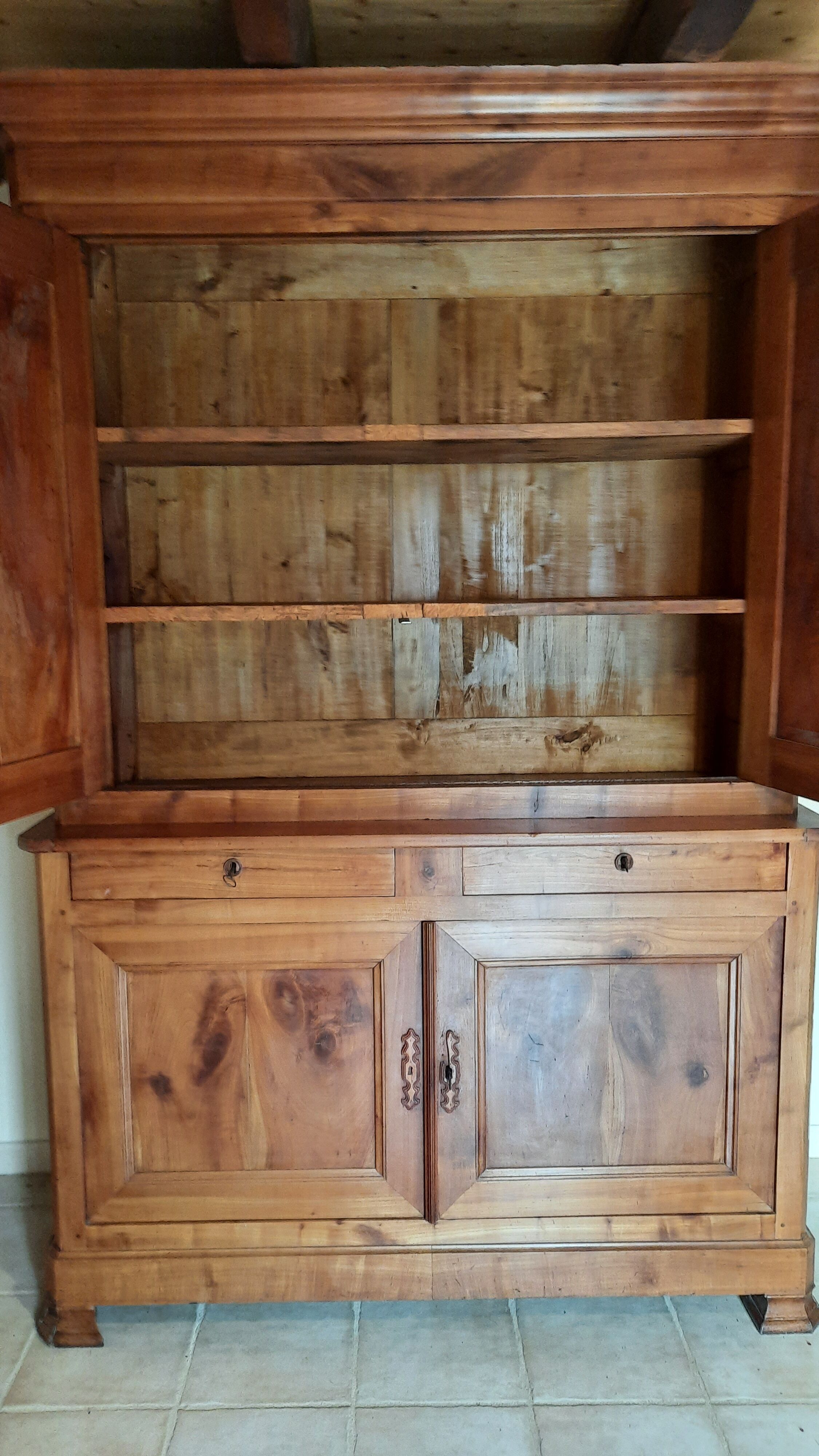 Buffet 2 body Louis Philippe