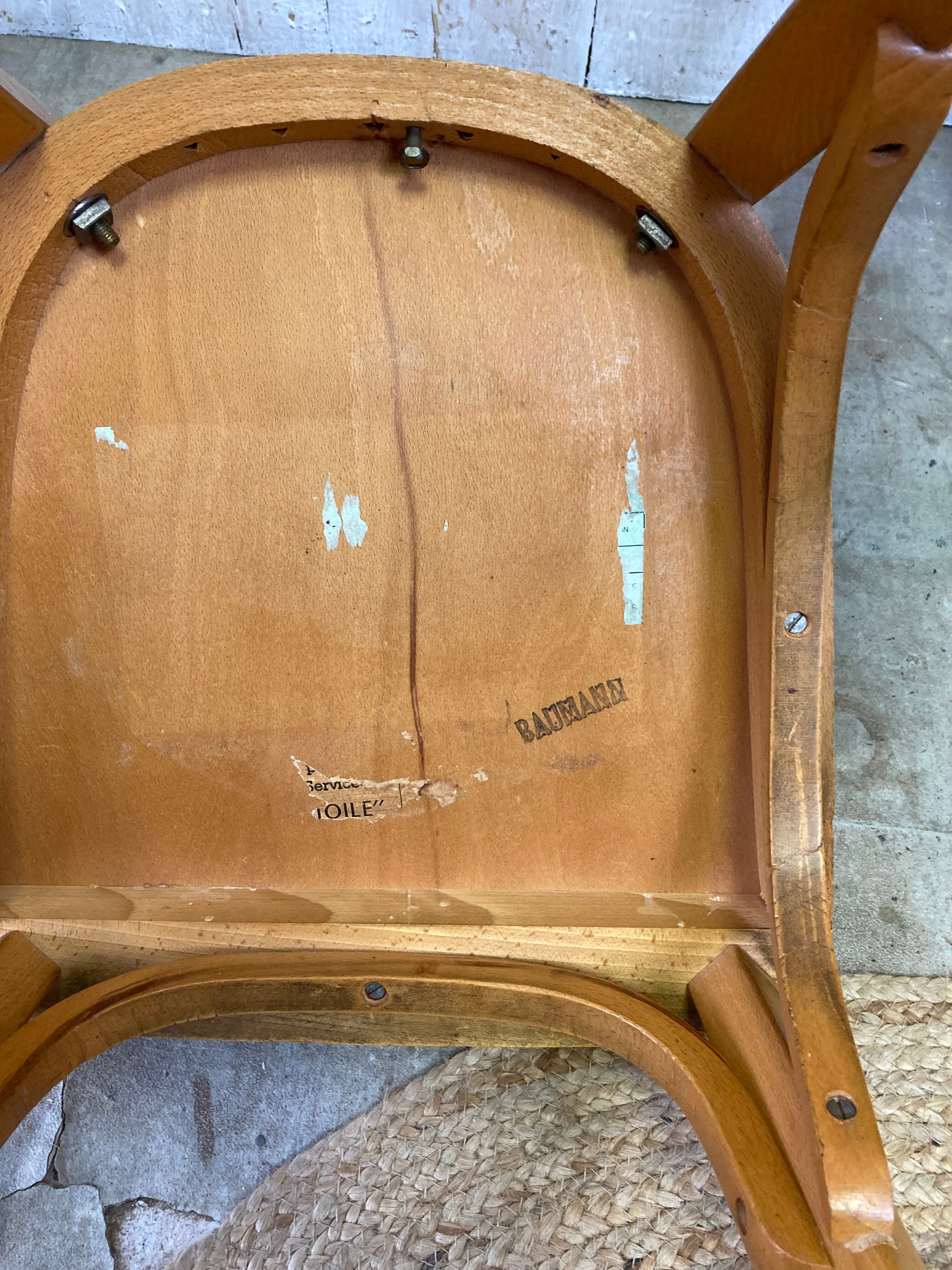 3 chaises Baumann dépareillées