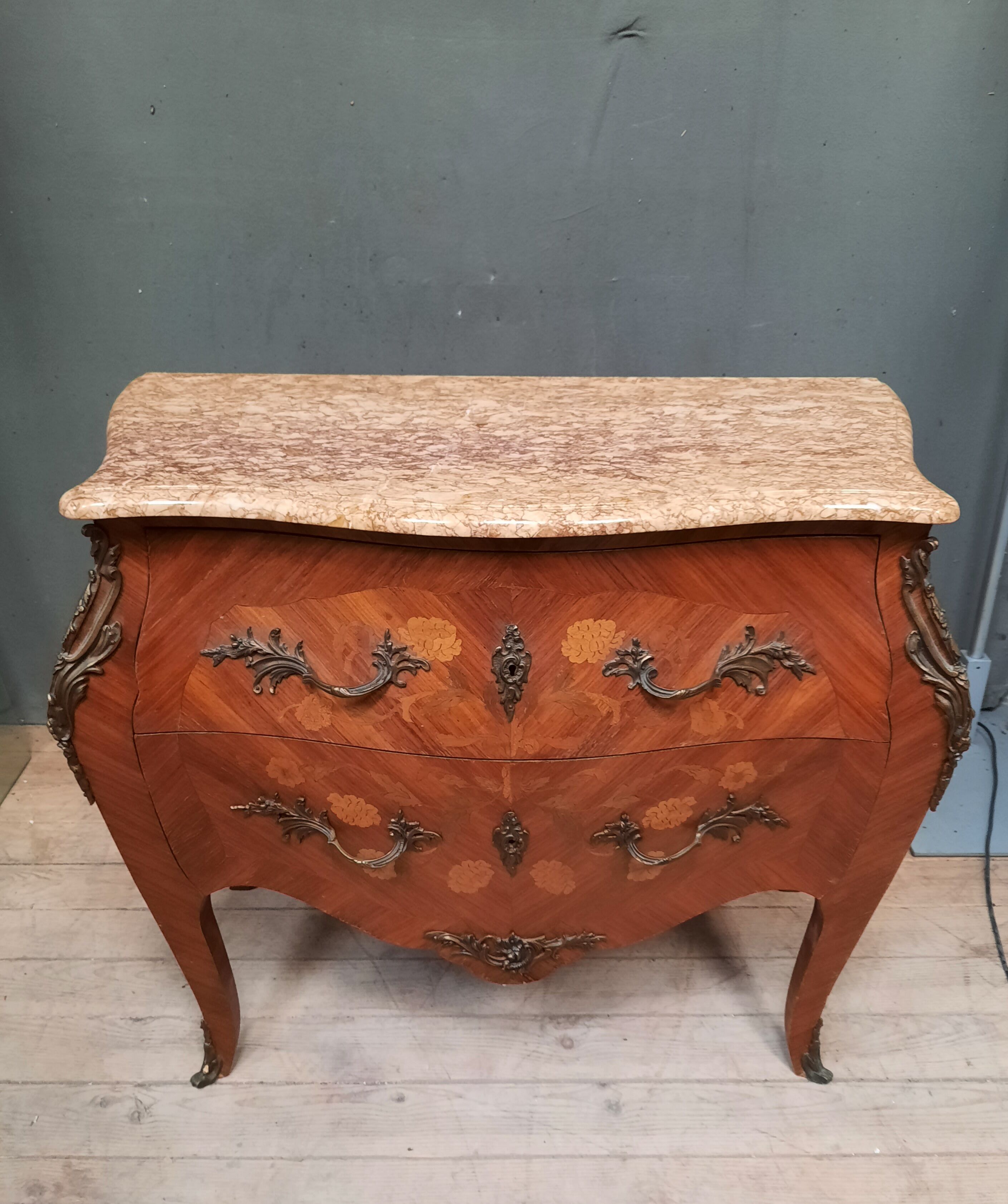 Commode in Louis XV style marquetry