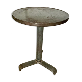 Brasserie terrace table