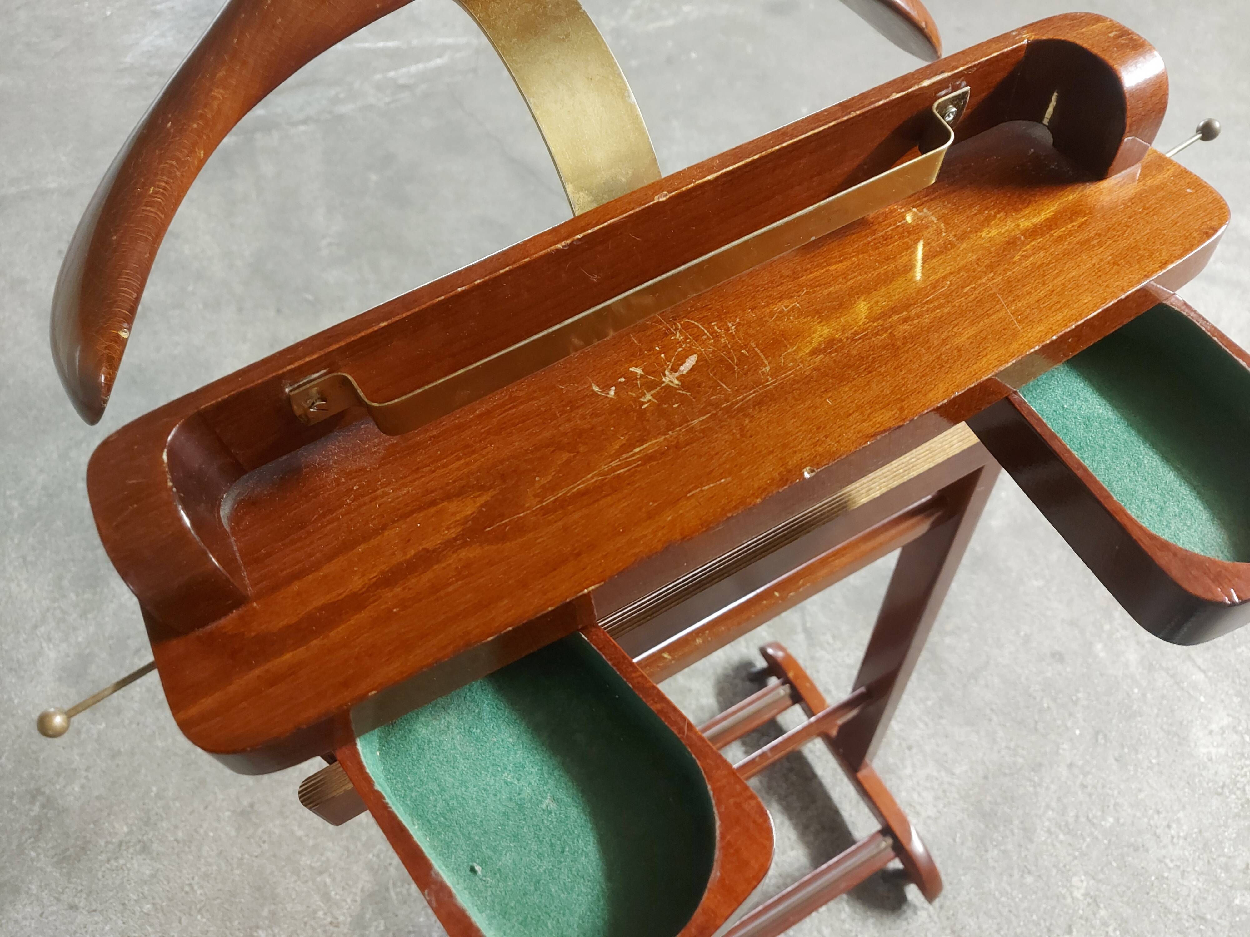 Fratelli Reguitti valet in vintage wood