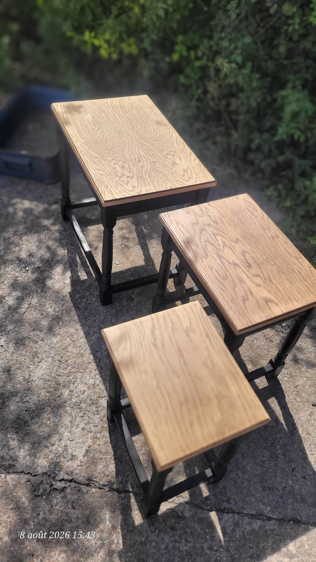 Tables gigognes en bois