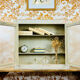 Vitrine vintage en bois et verre martelé