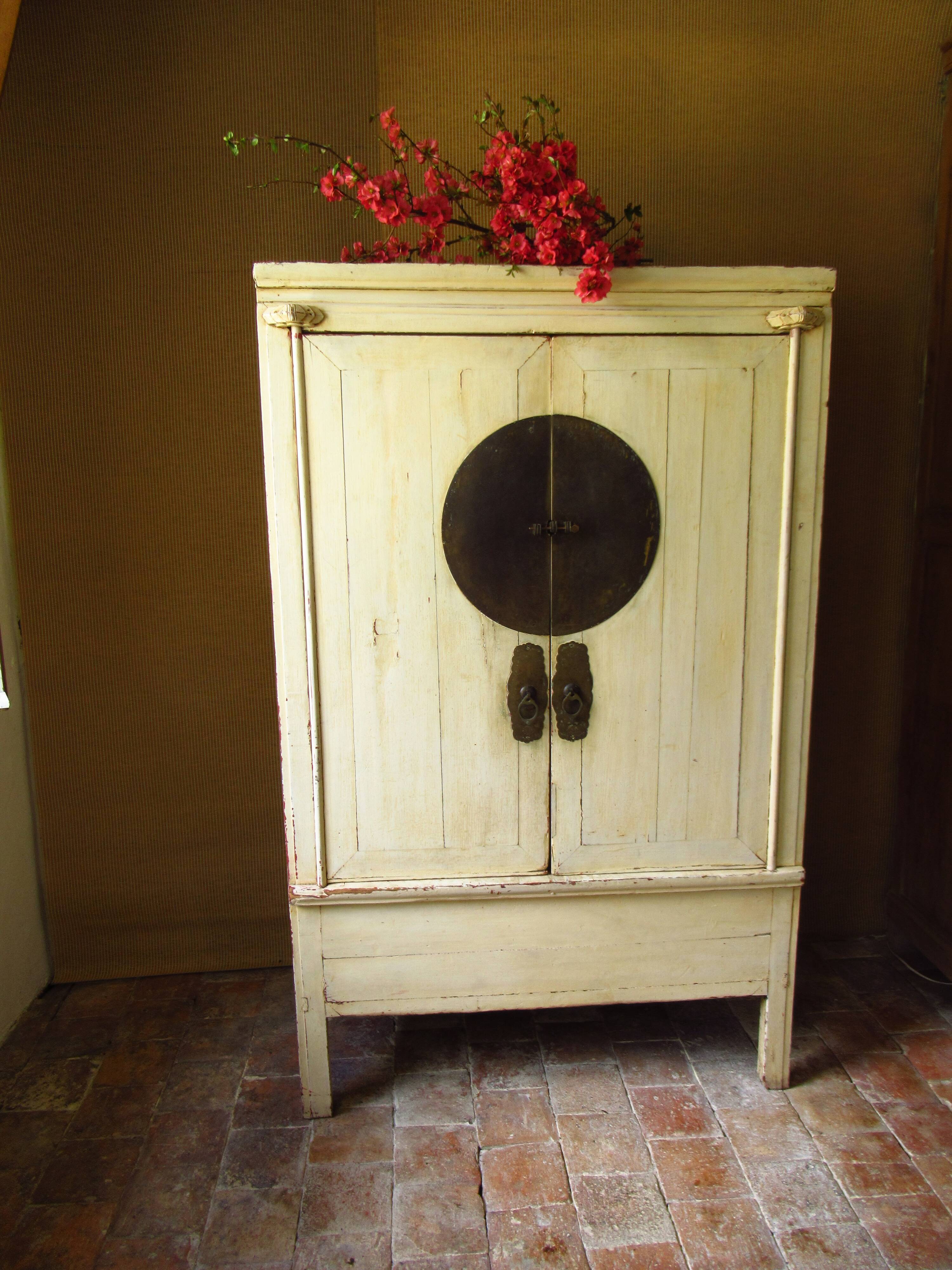 Chinese traditional wardrobe