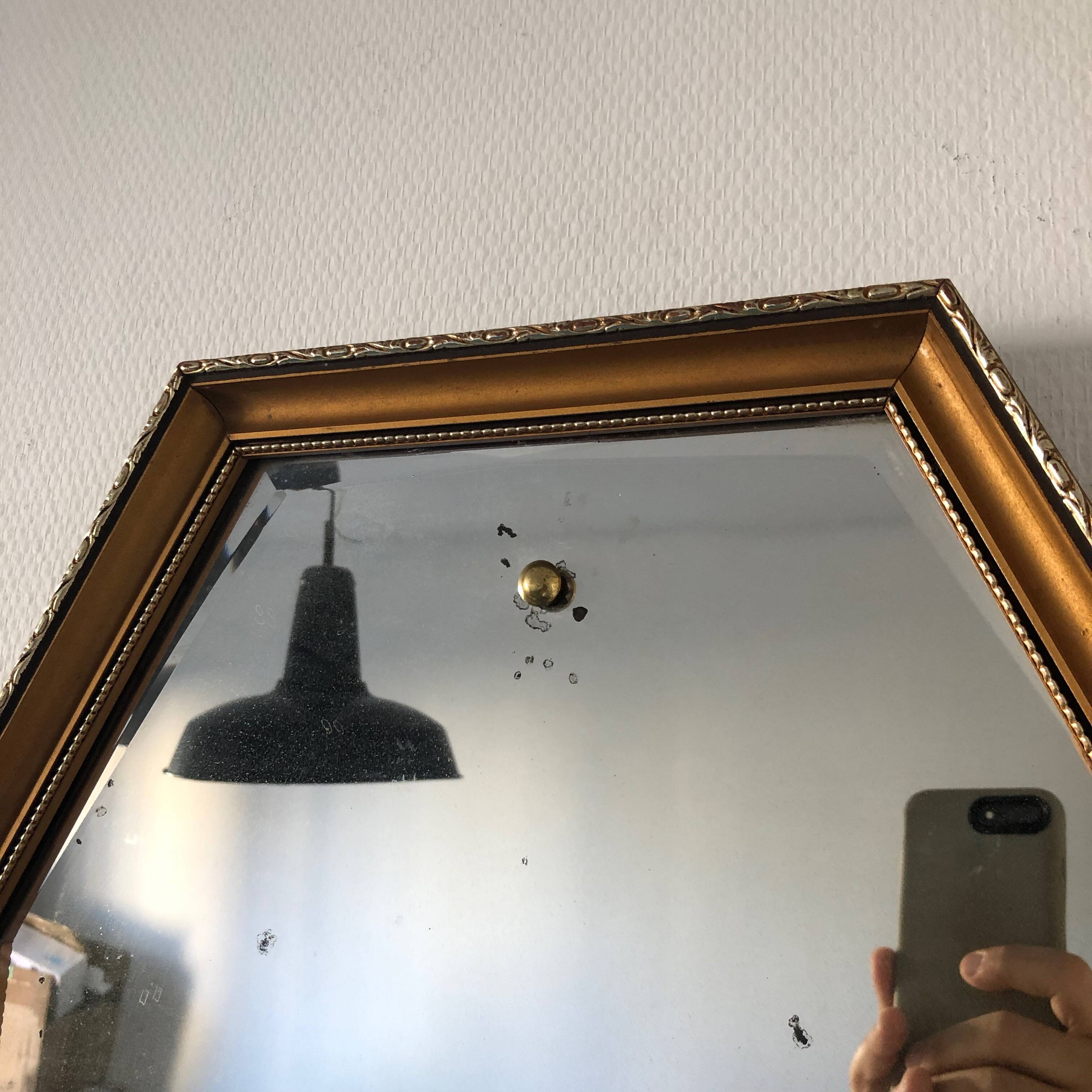 Vintage 1950 octagonal beveled mirror in gilded wood - 65 x 44 cm