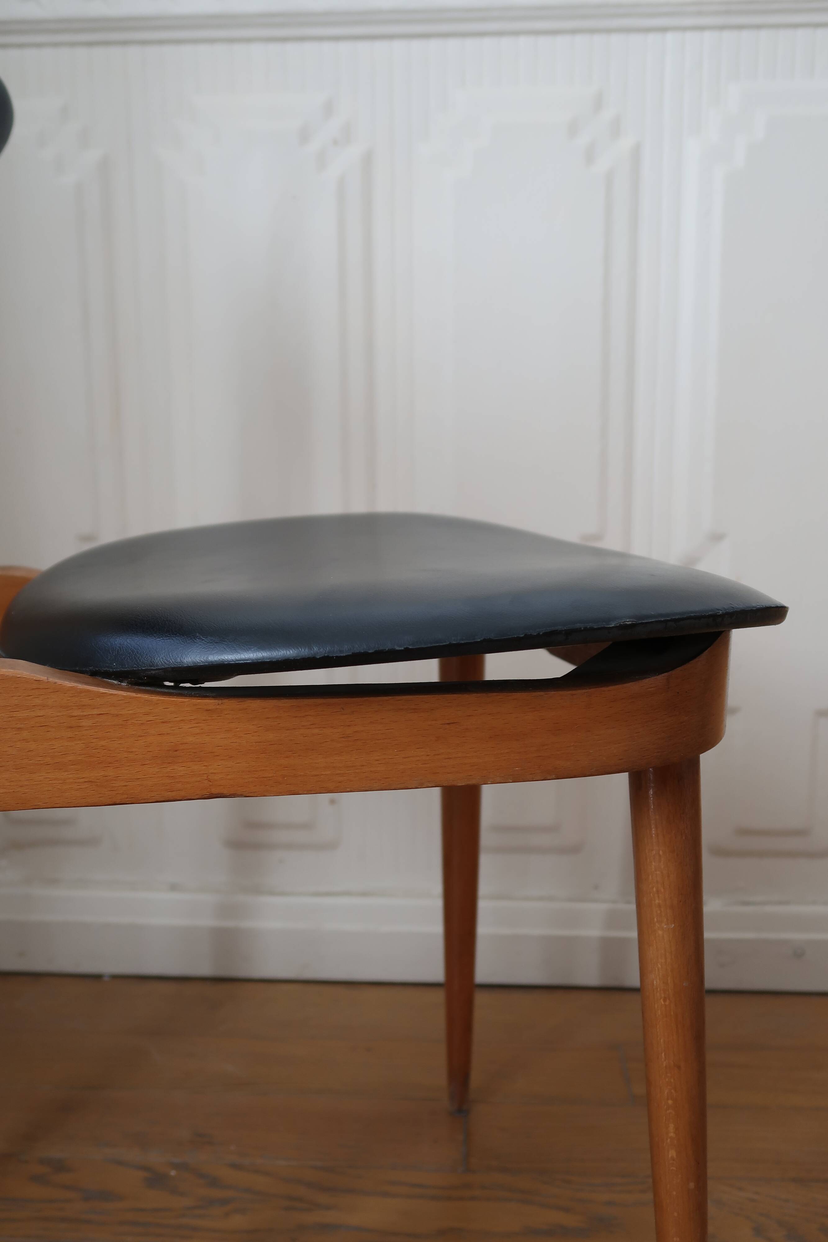 Pair of Licorne chairs by Baumann