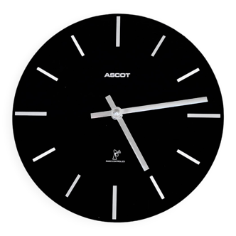 Horloge murale design et minimaliste, Ascot Allemagne, années 1990.