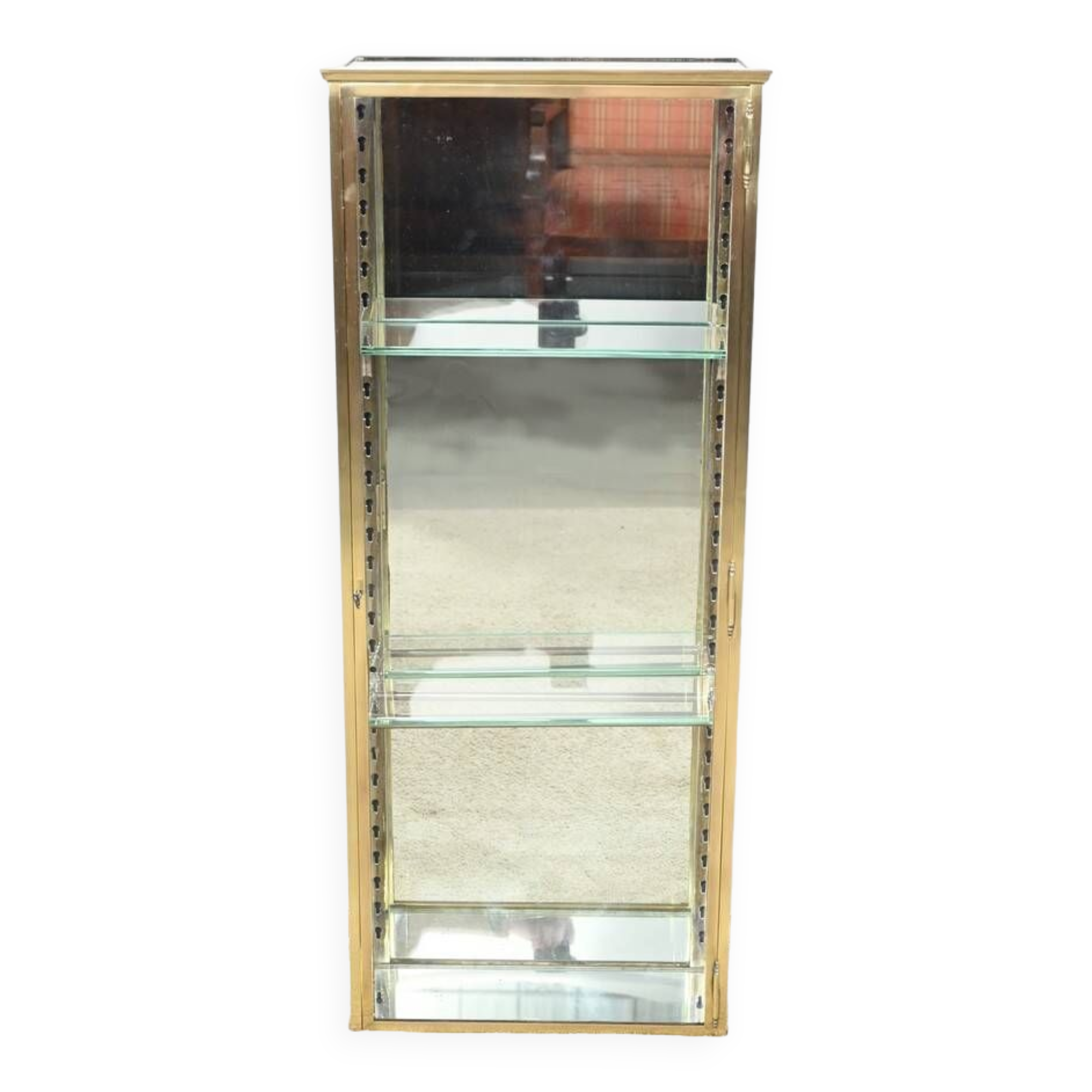 Small Brass Showcase – 1930