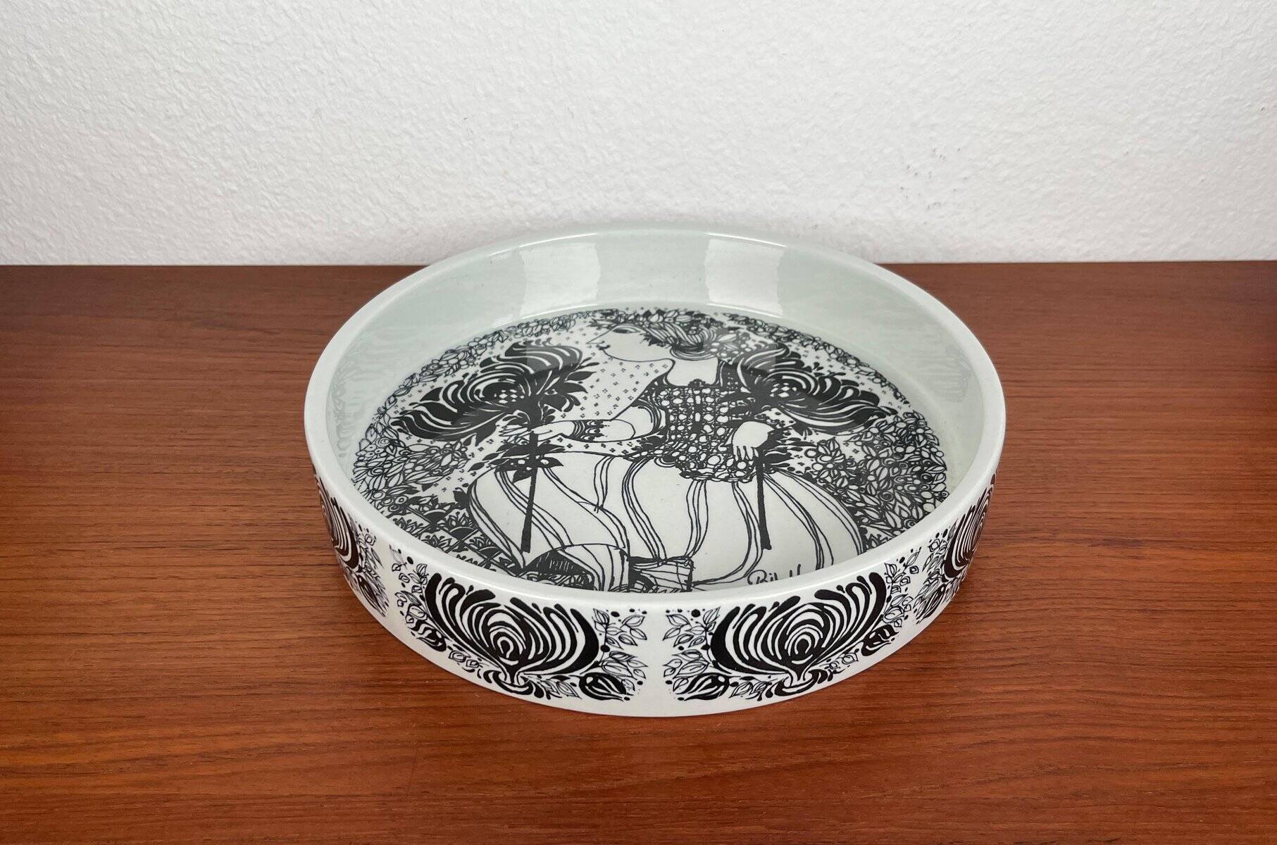 Danish Flora bowl mid-century by Bjørn Wiinblad for Nymolle, Denmark, 1960s.