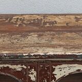 Armoire vitrée en bois ancienne patinée