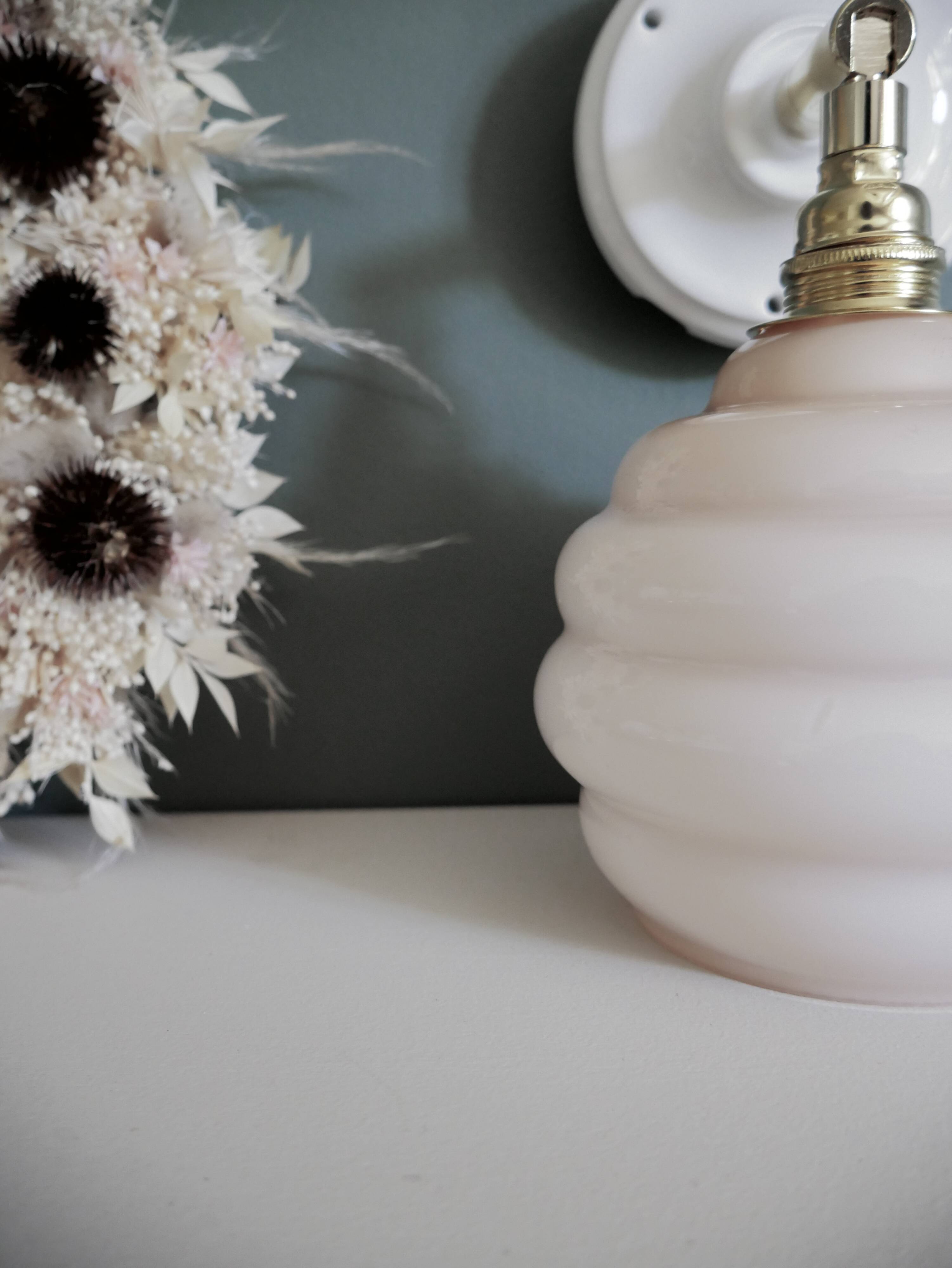 Clichy glass wall lamp