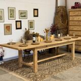 Solid oak farmhouse table with 2 central extensions