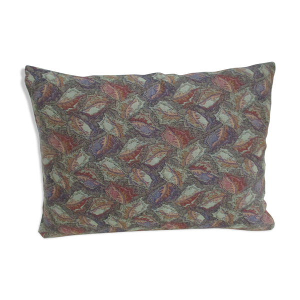 Coussin en tapisserie d'ameublement — Beyit