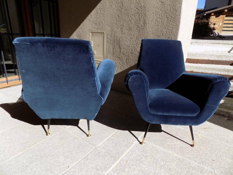 Paire de fauteuils rembourés Gigi Radice 1960