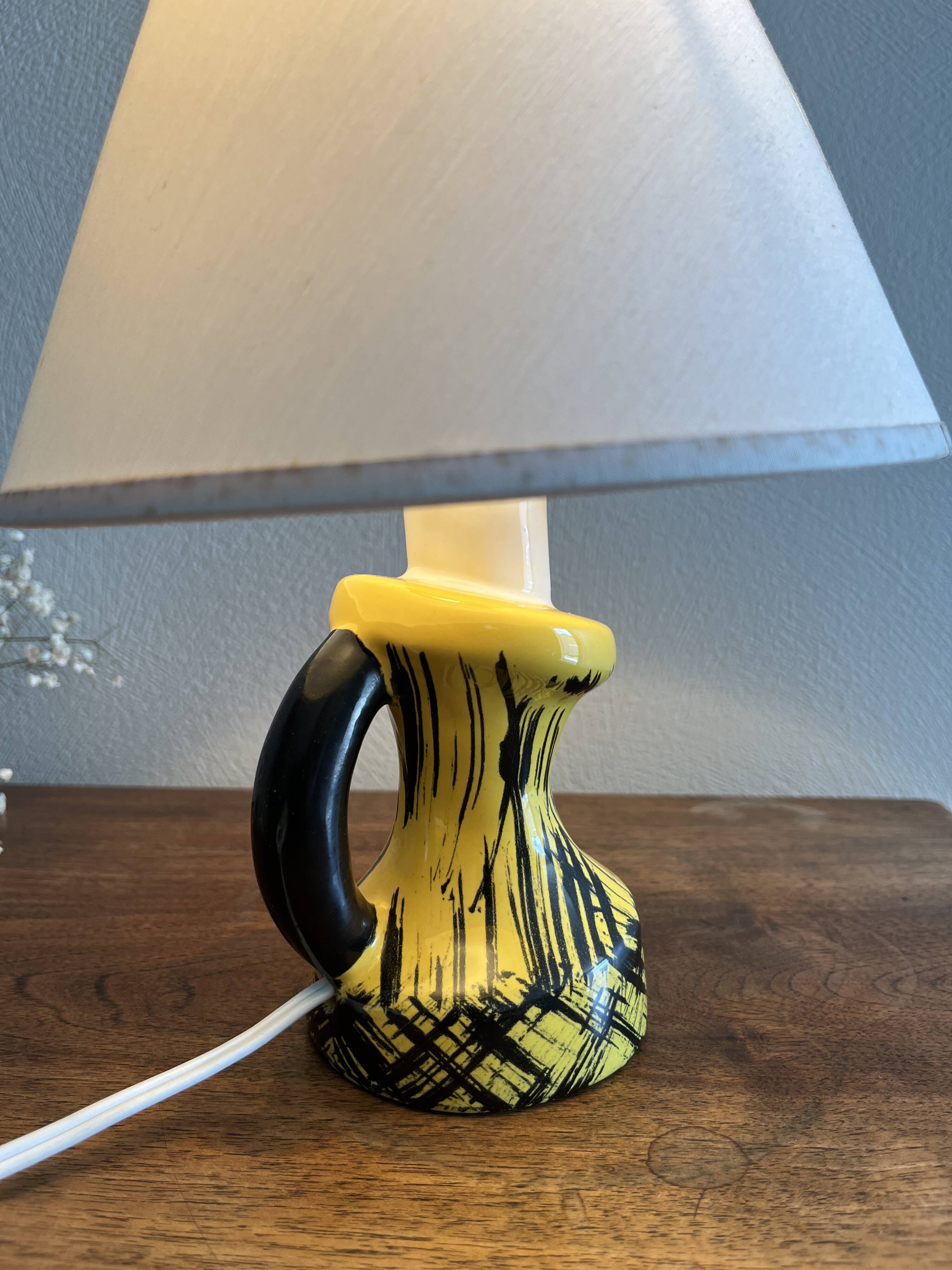 Vintage yellow and black ceramic lamp