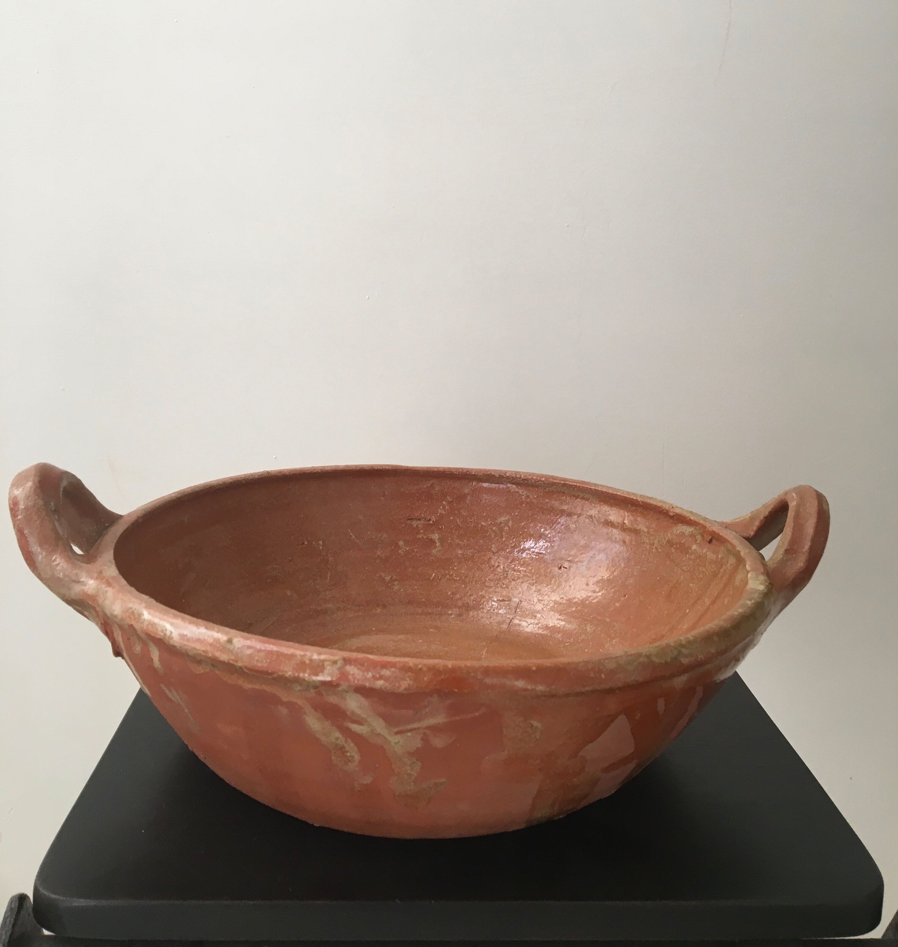 Jatte with Provencal handles in terracotta