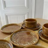 6 stoneware cups and 6 enamel plates
