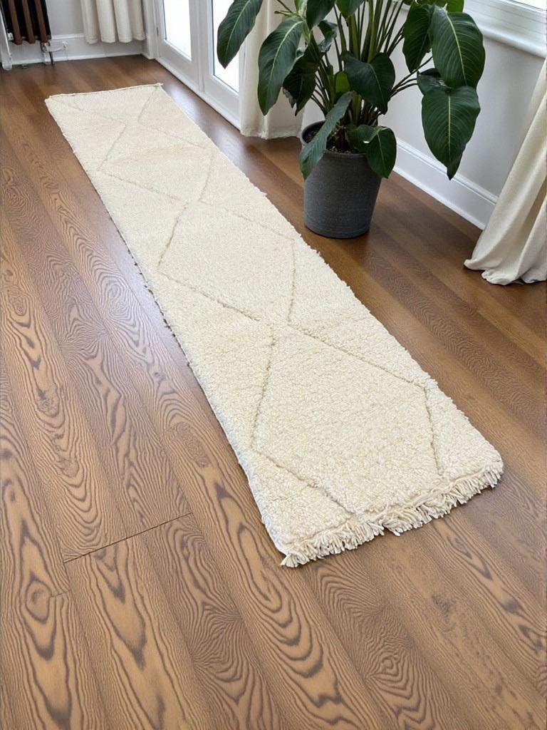 XL beige wool runner / carpet Beni Ouarain