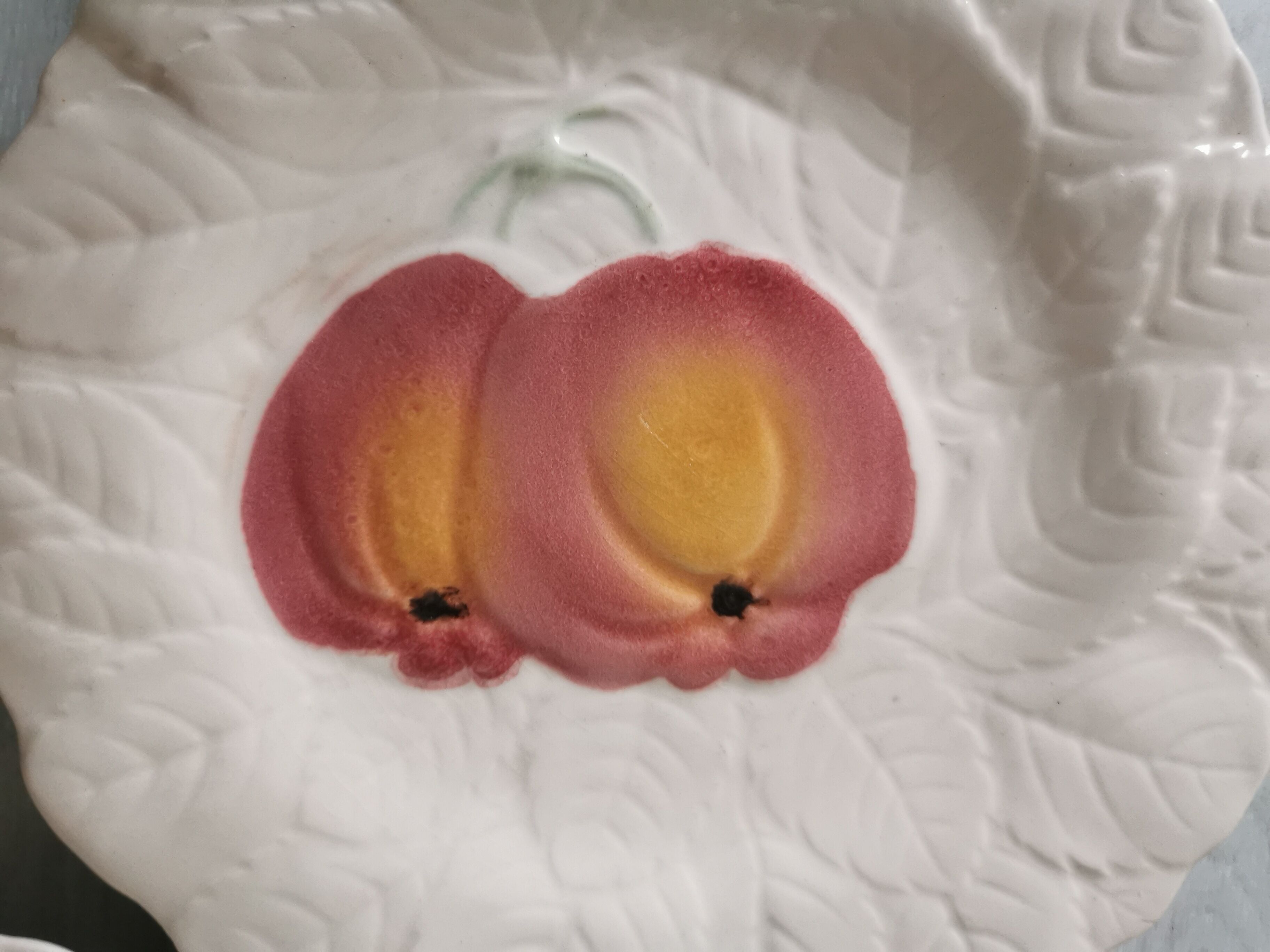 Sarreguemines Cavaillon fruit plates