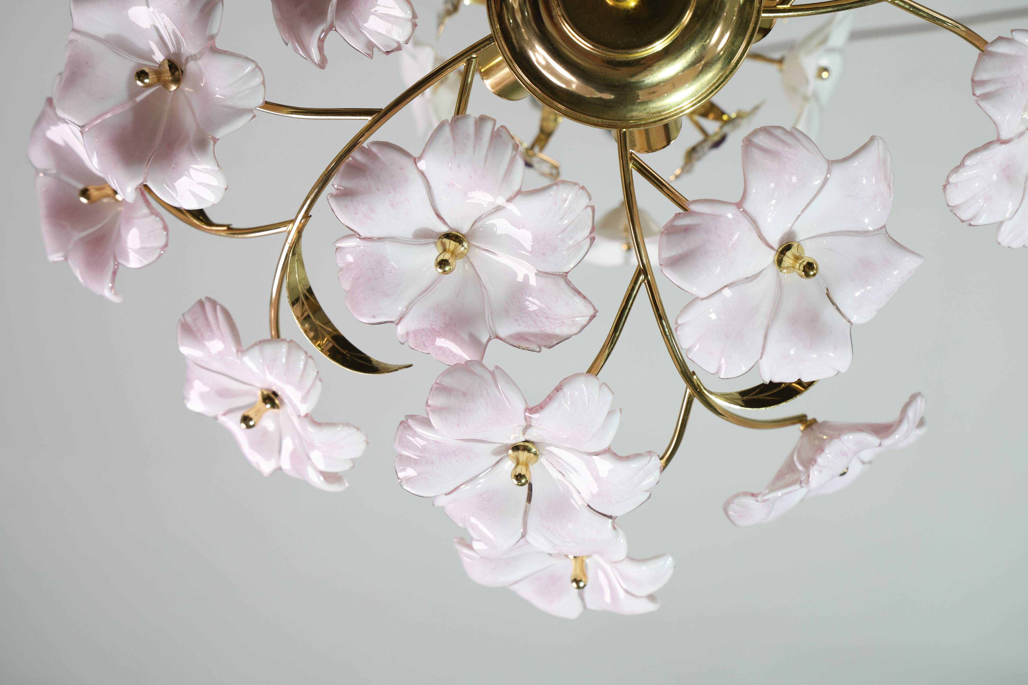 Charming Murano Vintage Chandelier White and Pink Flowers