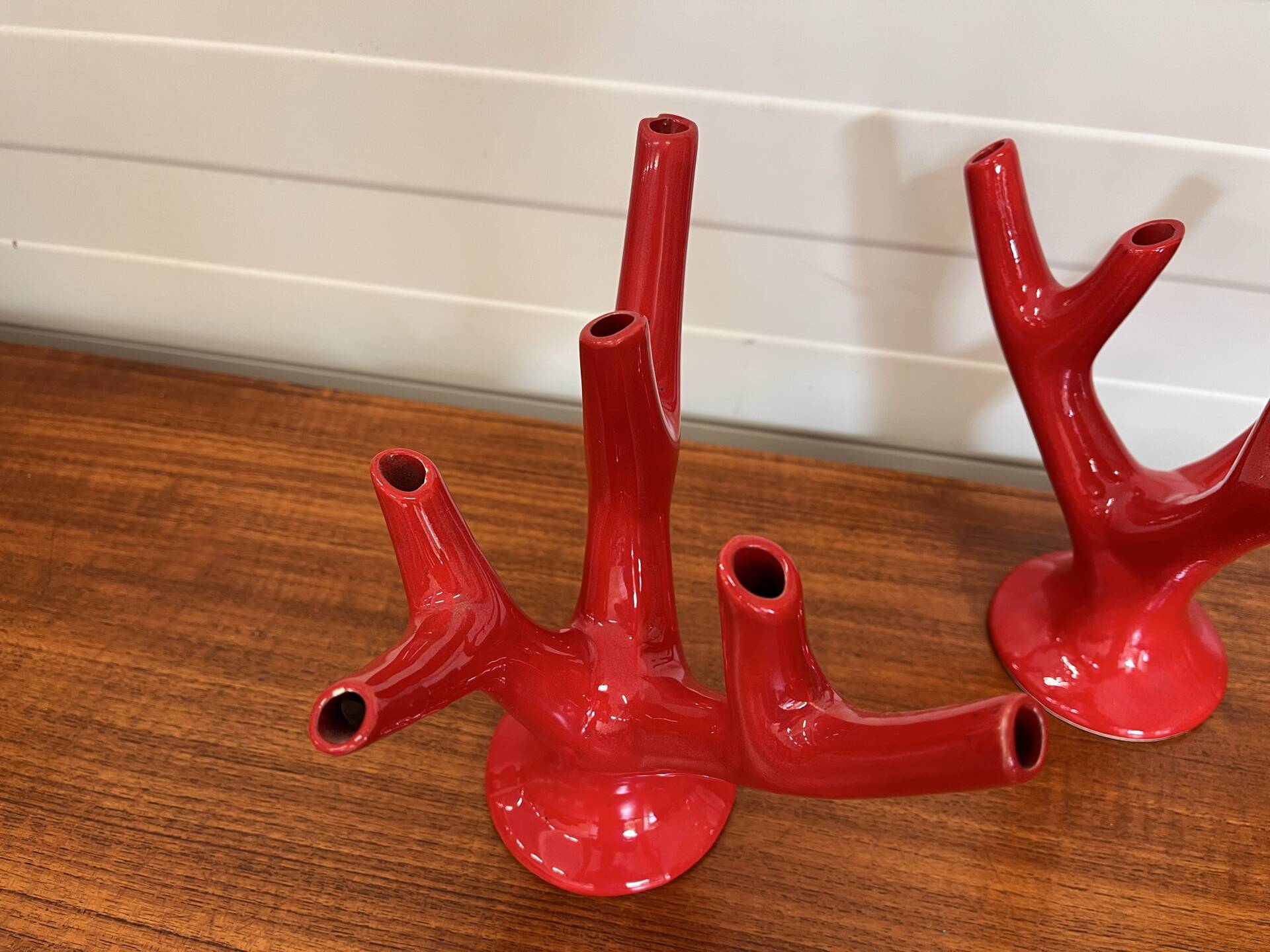 Set of two vintage “Alberello” coral vases