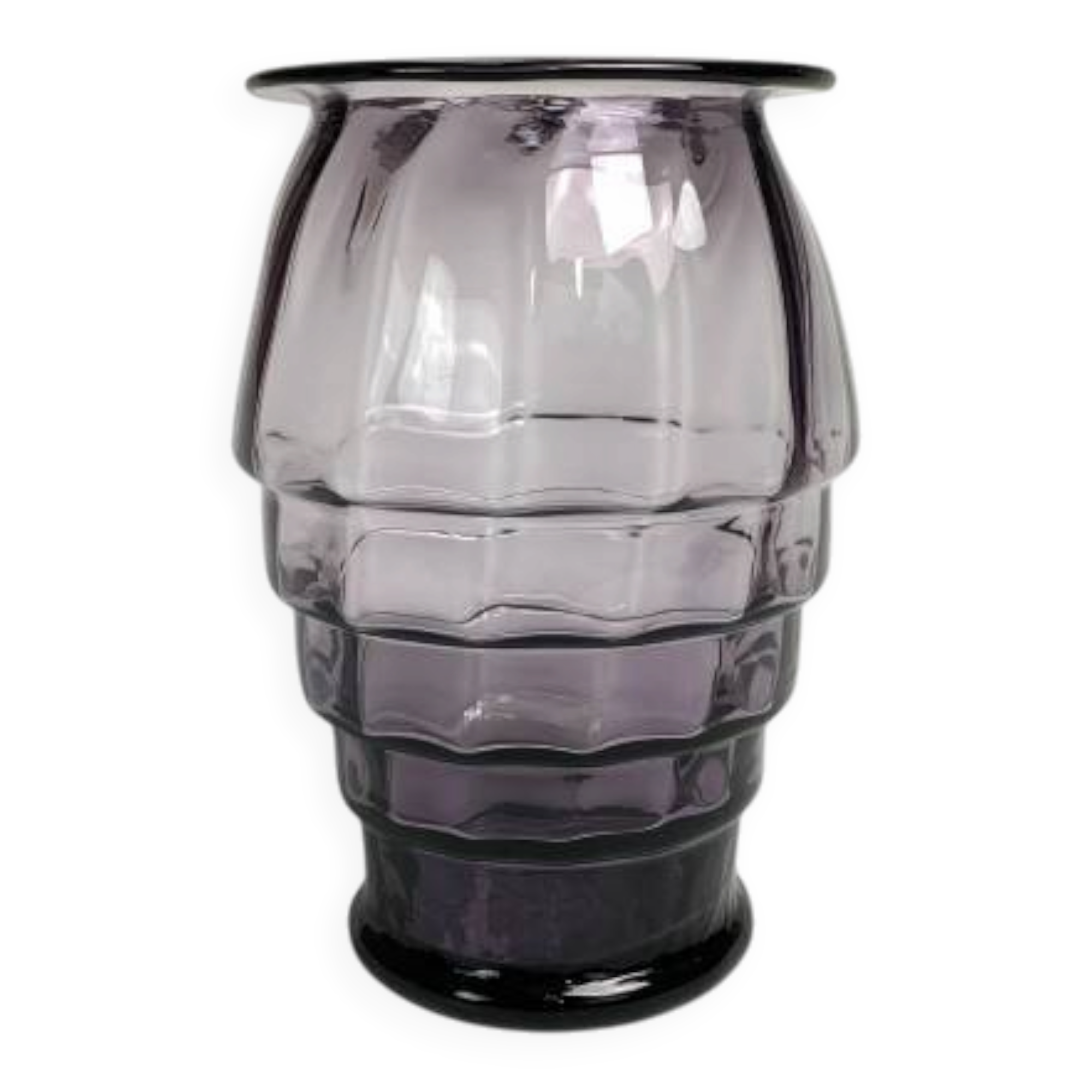 Art Deco vase with twisted vertical bands, Doyen style, 1930s.