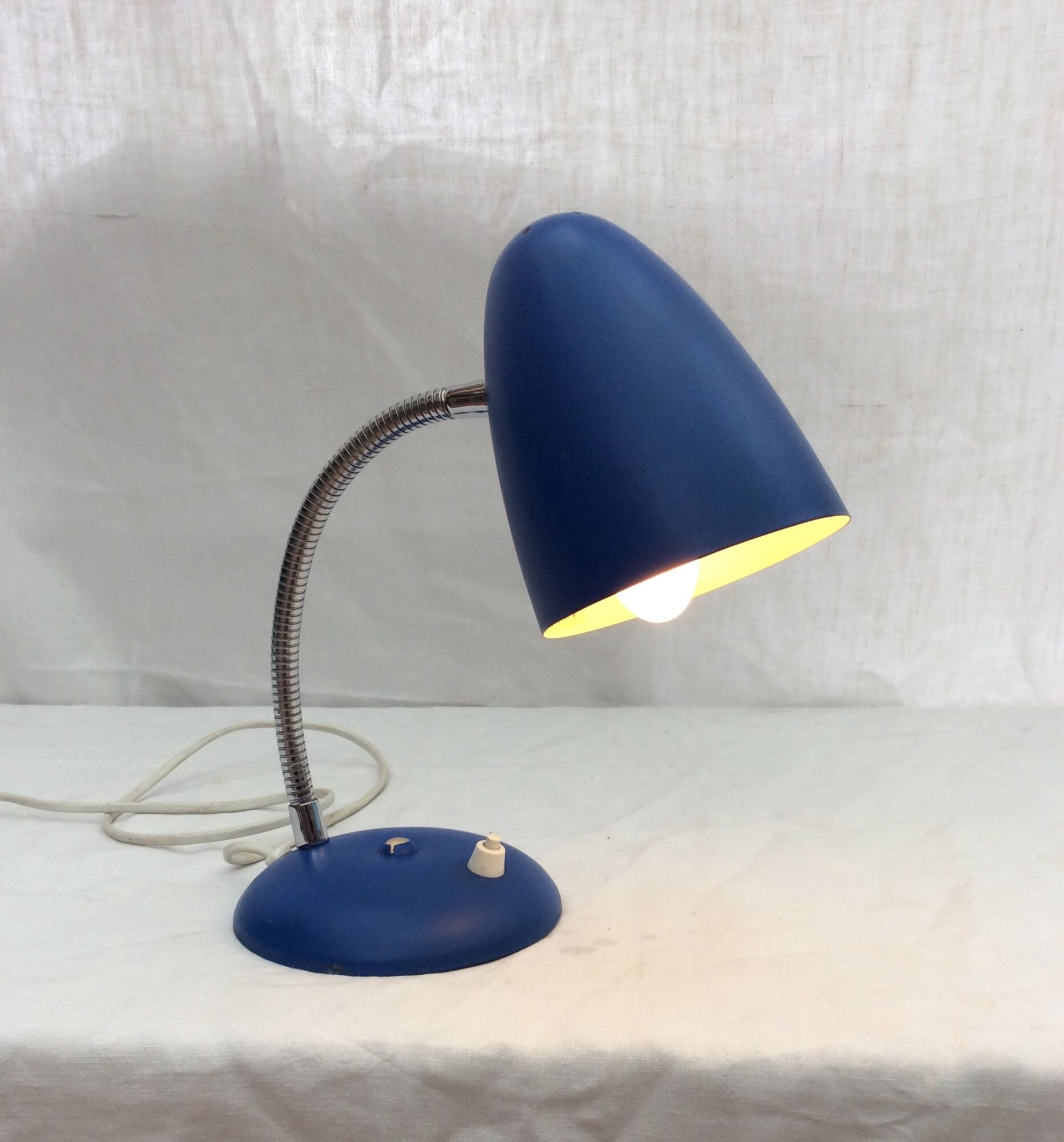 Lamp to be installed by Igor Paris