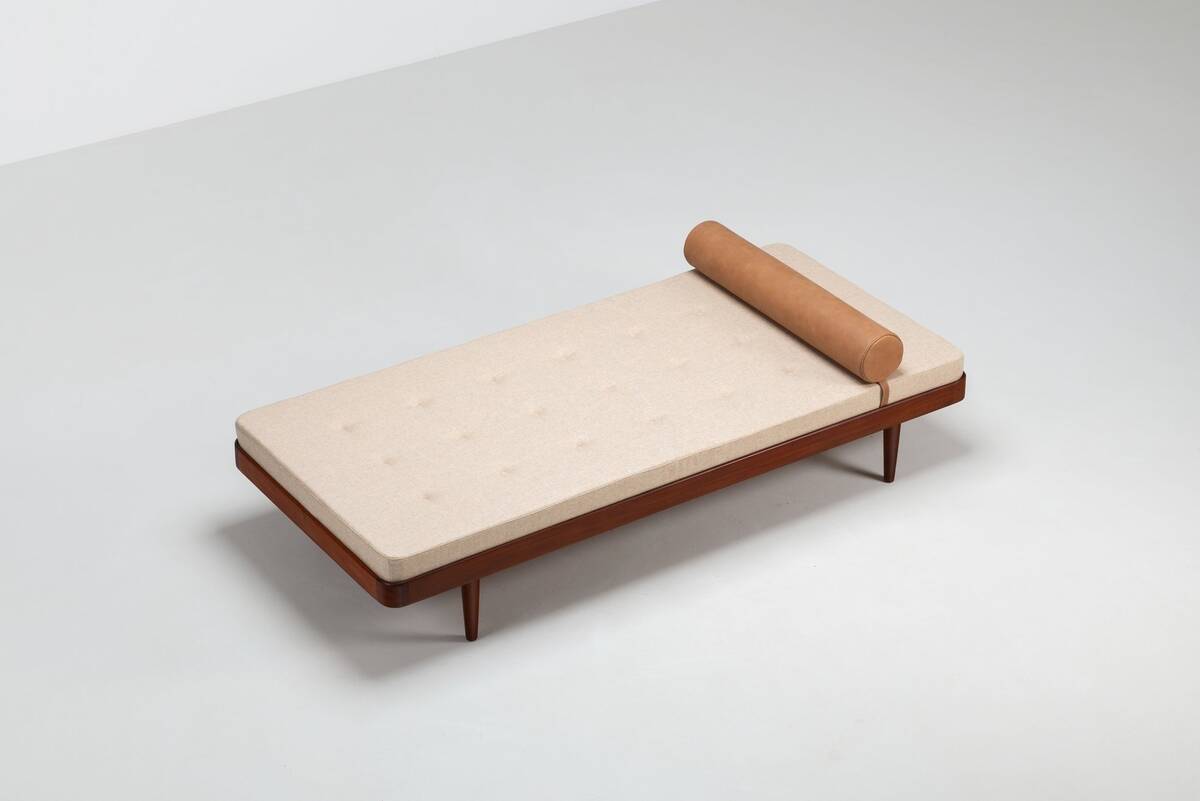 Danish daybed in teak and fabric, mid-century Denmark 1960