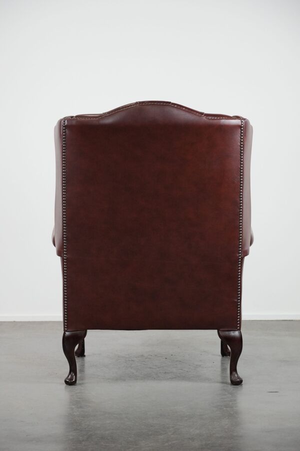 Fauteuil à oreilles Chesterfield en cuir classique et élégant de style anglais