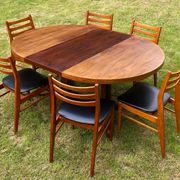 Set of 6 Scandinavian design chairs