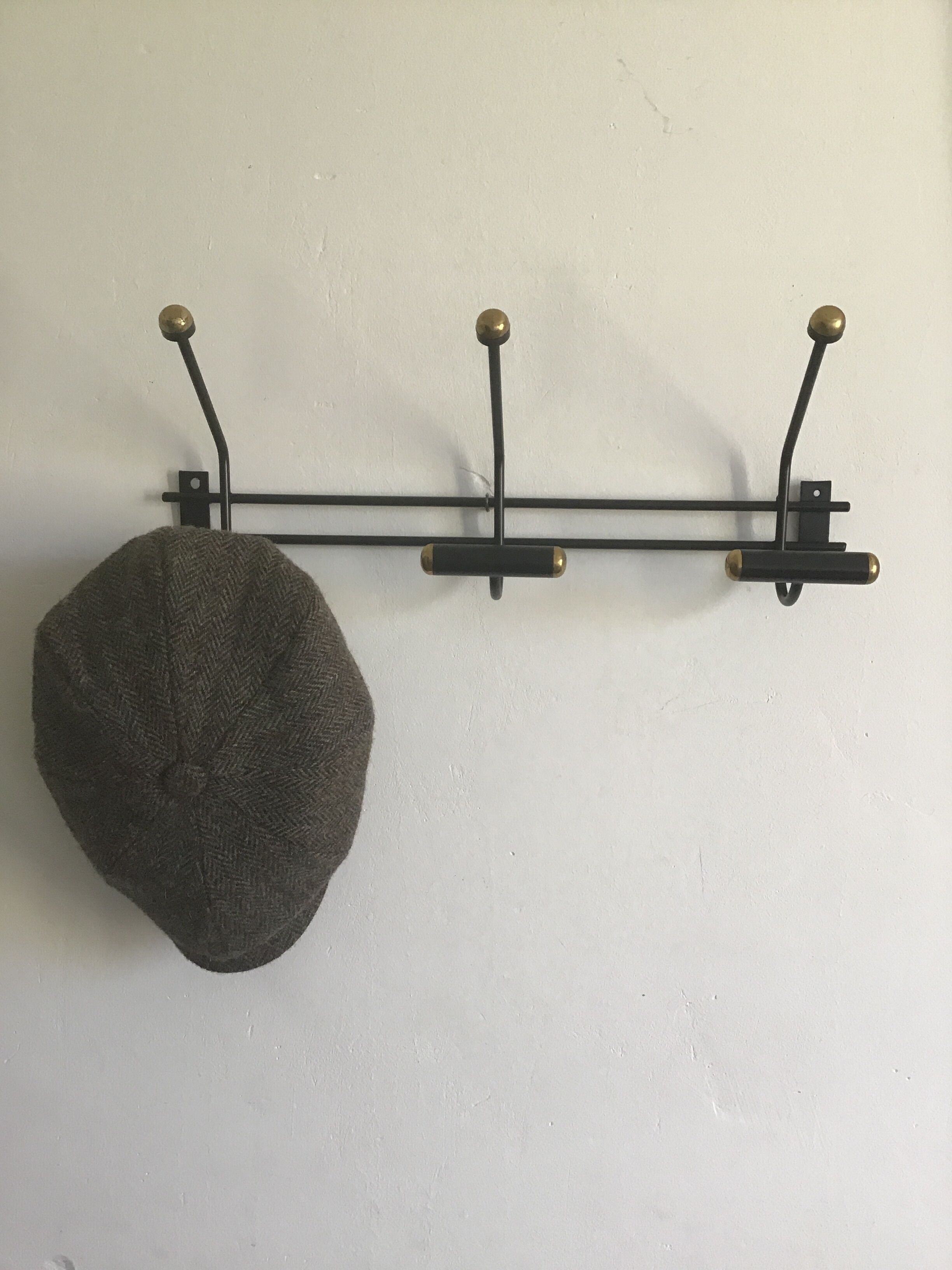 Coat holder