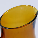 Pichet vintage en verre marron
