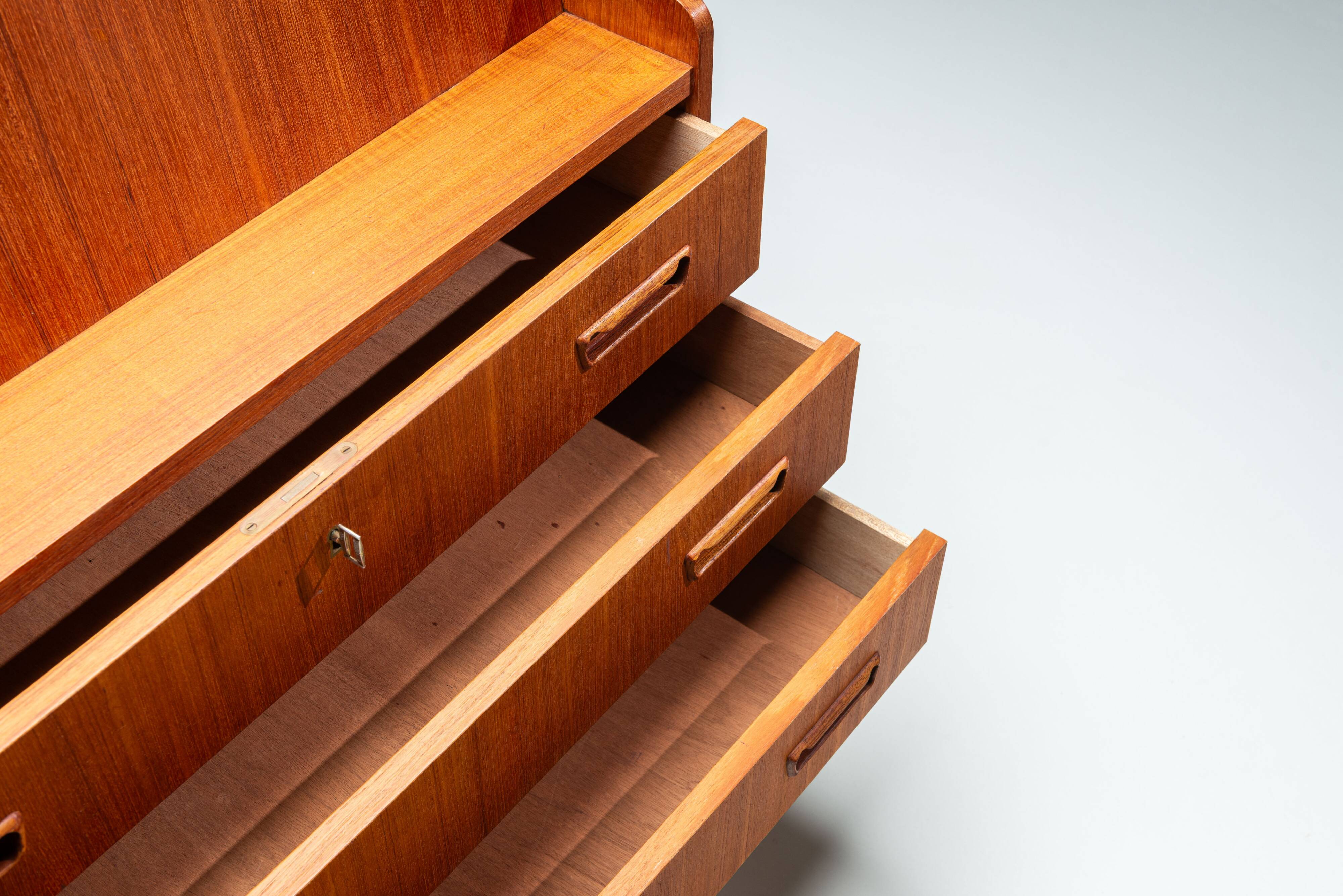 Danish mid-century secretaire by Gunnar Nielsen Tibergaard