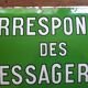 Old enamelled plate "Correspondent of Messageries Hachette" 28x40cm 1930
