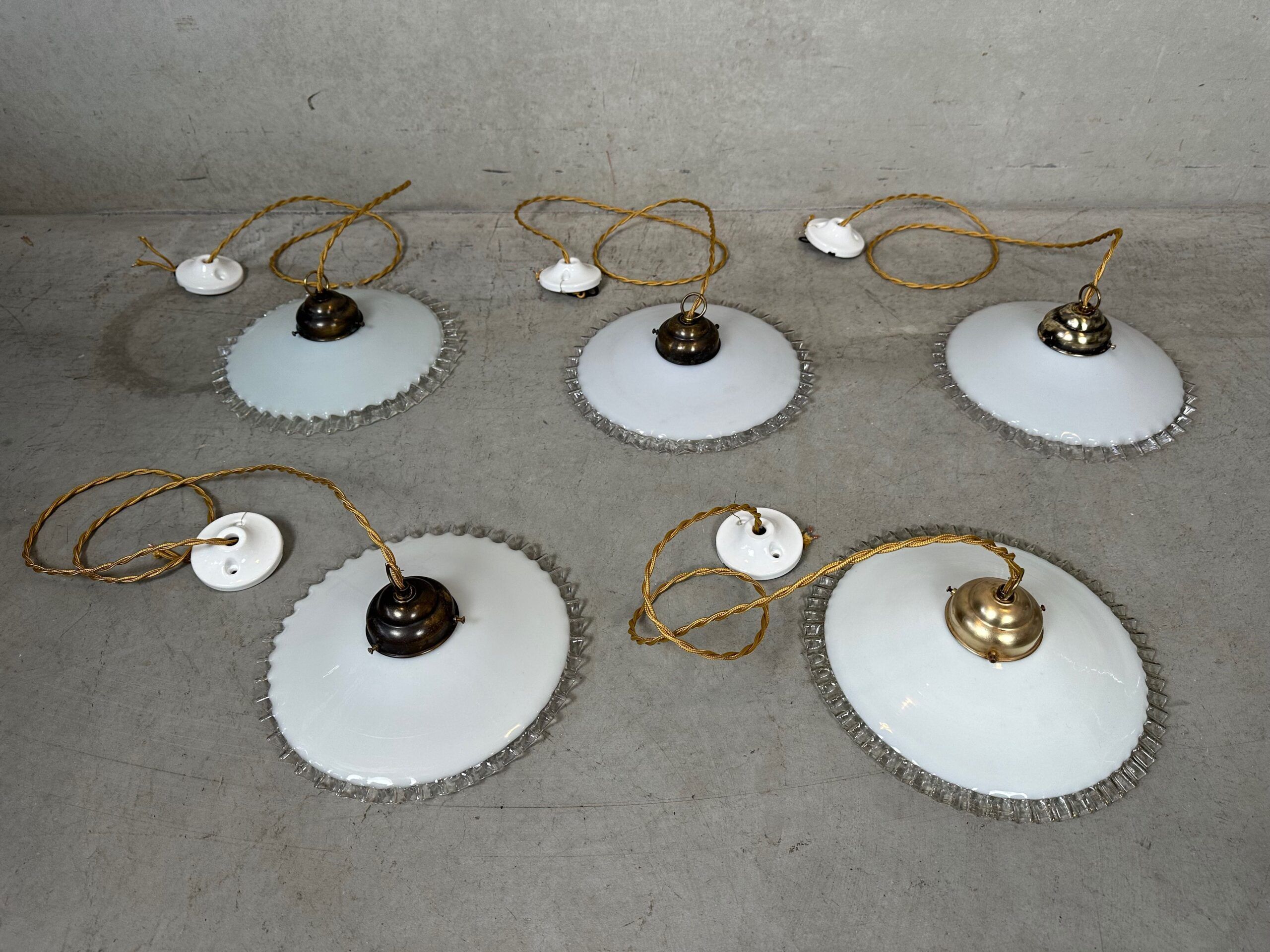 5x opaline collar lamps