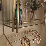 Wall floor gold metal