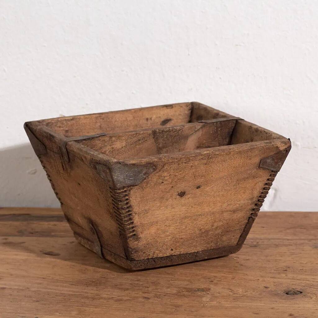 Ancient primitive bowl (c.1920) #14