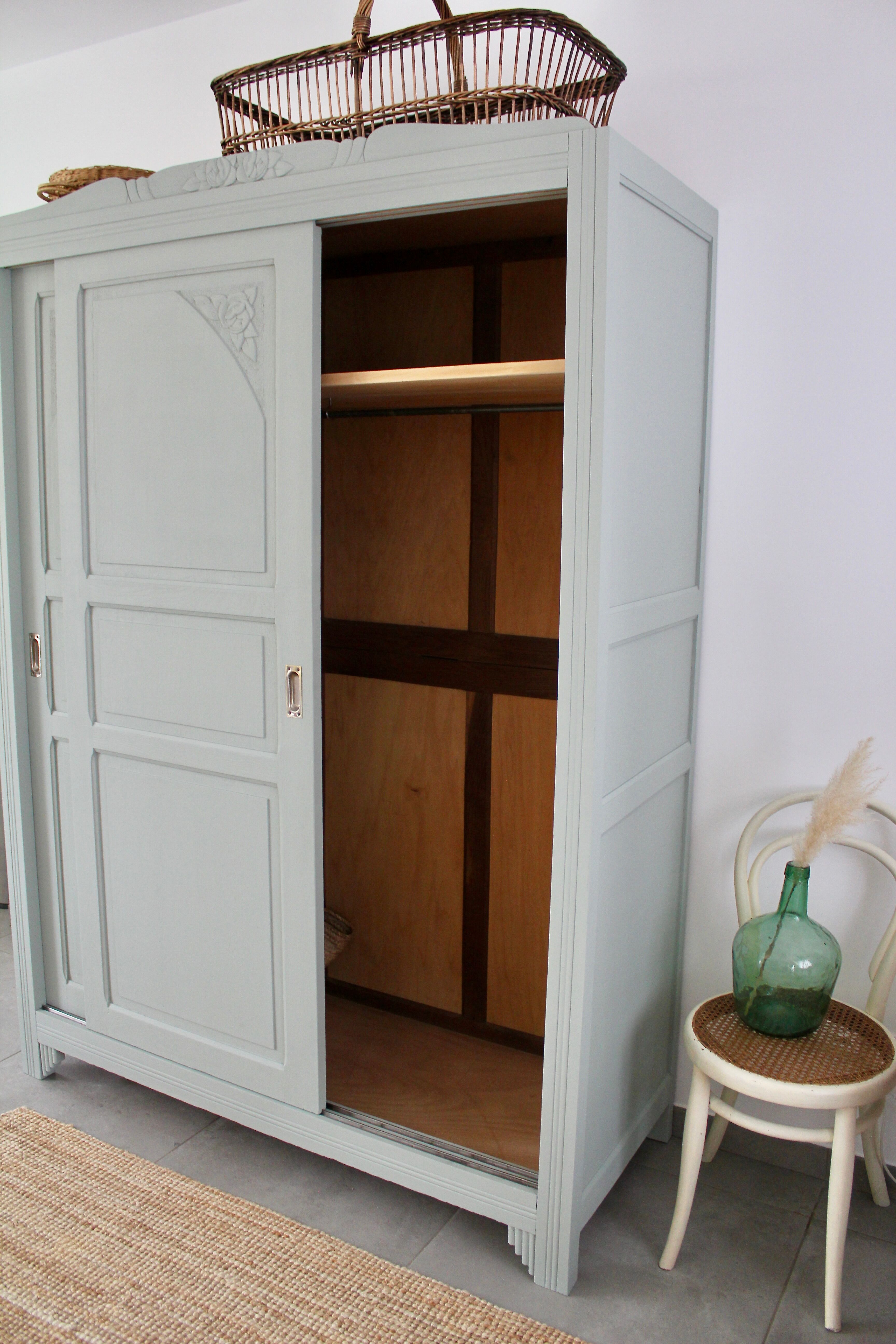 Art deco wardrobe