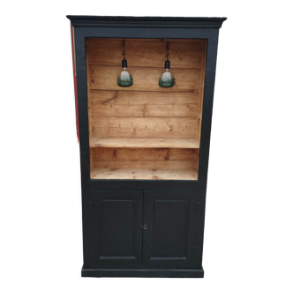 High cabinet with lighting