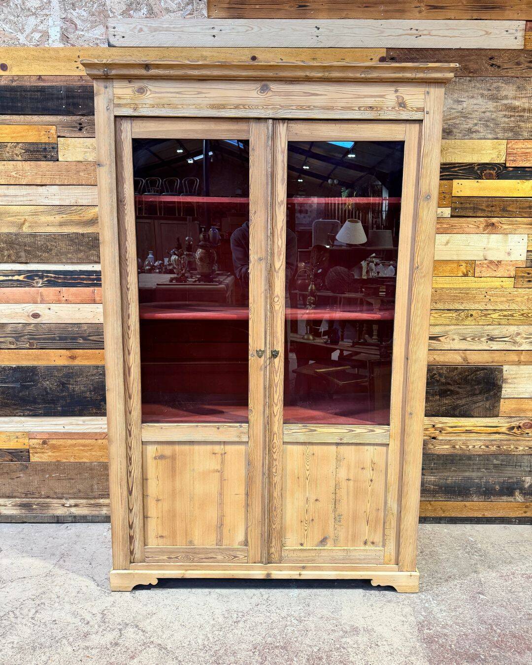 Ancient library - early 19th century