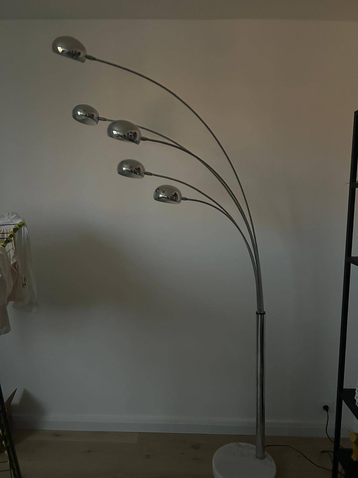 Marble floor lamp