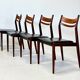 4 chaises scandinaves