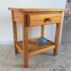 Table de chevet vintage en pin massif