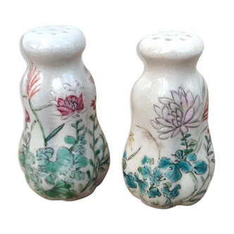Salière poivrière en faience