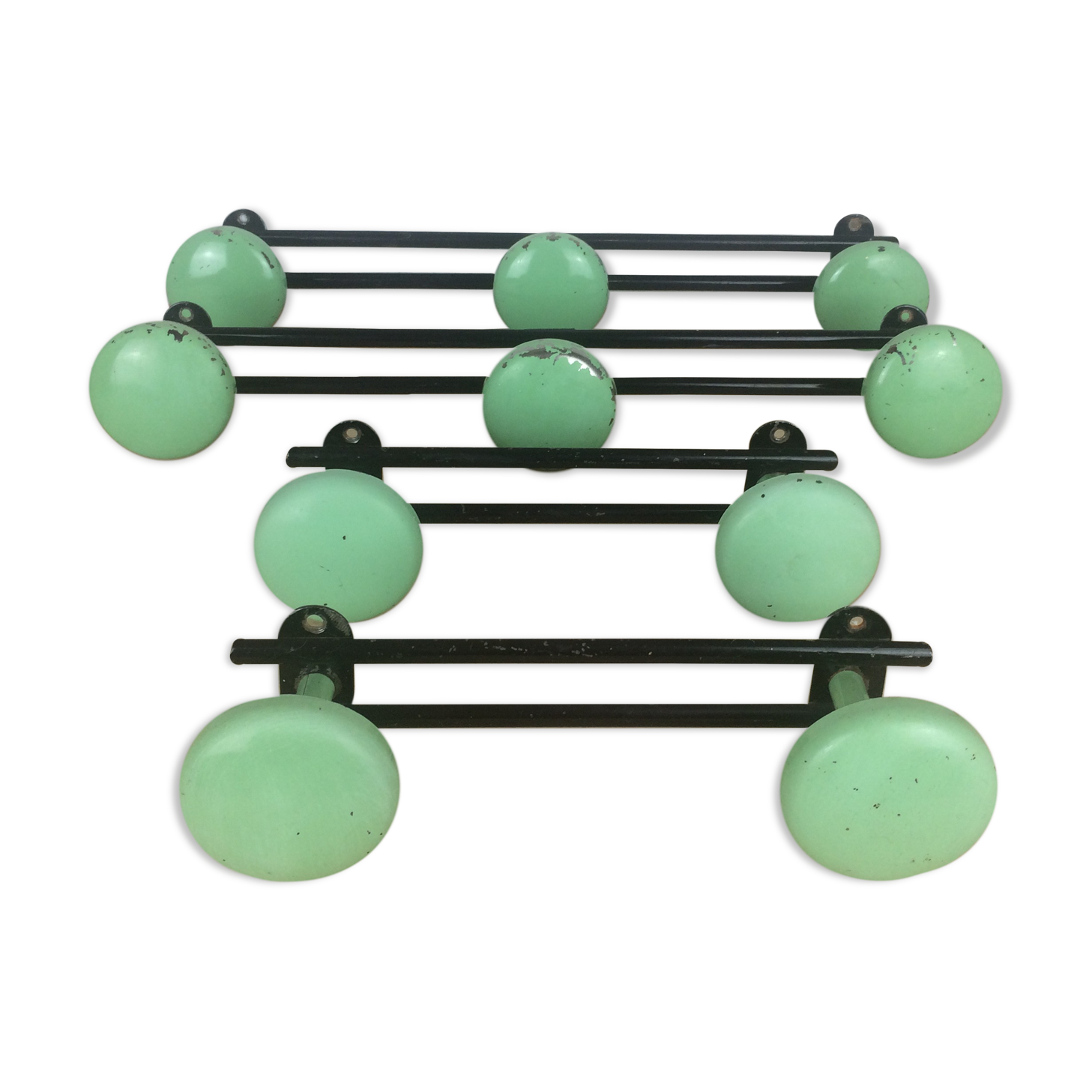 4 vintage wall hooks 50s, 10 green balls