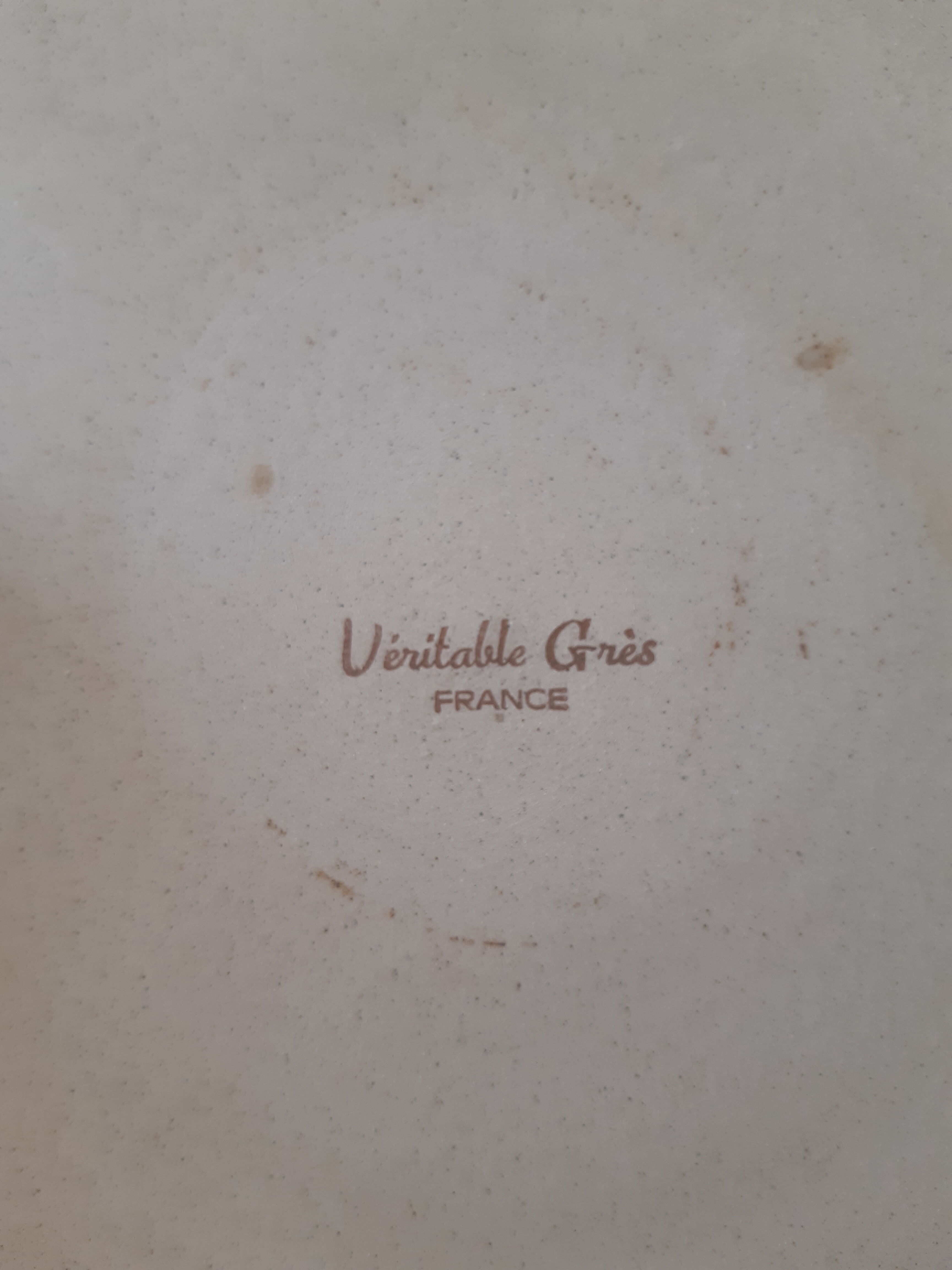 Set of 6 vintage stoneware plates